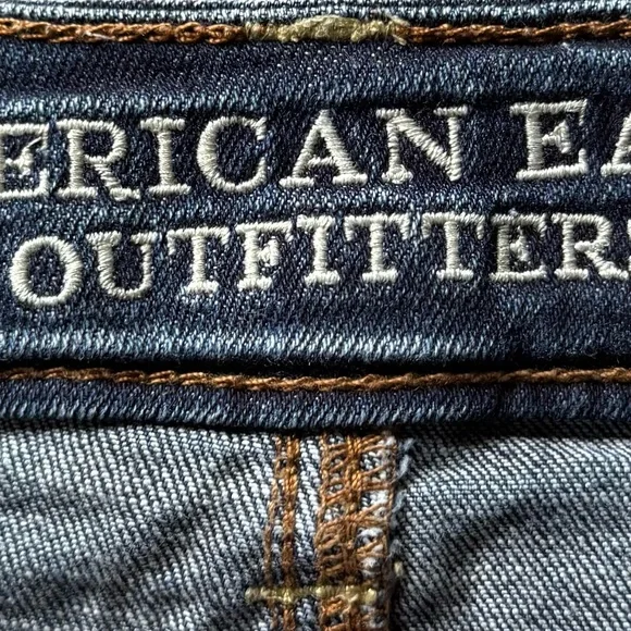 American Eagle Outfitters Blue Jean Shorts Distressed Cutoff - Picture 4 of 6